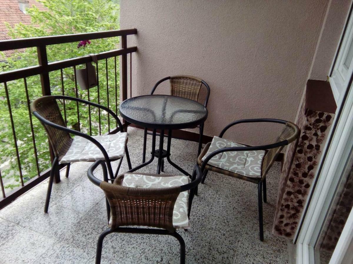 Apartman Ivan Vrdnik Bagian luar foto